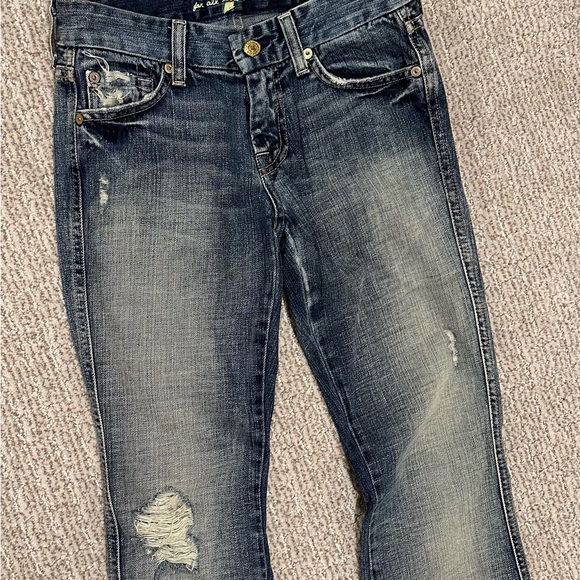 Seven jeans A Pocket with brass studs on A pocket. Size 25 from Nordstroms. - Picture 4 of 8